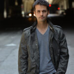 Тим Лакатена Тим Лакатена